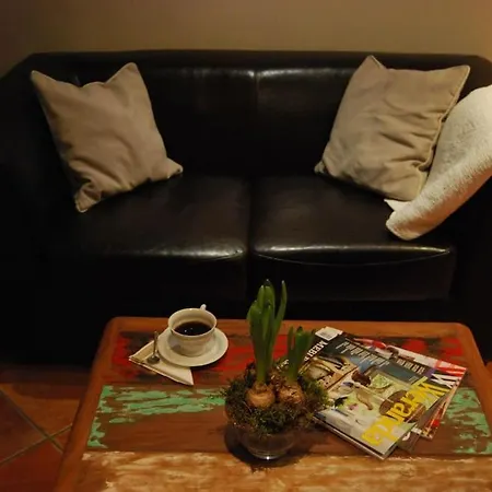 Spacious In District. Breslavia